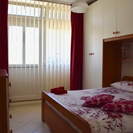 דירה Pia קאבטאט