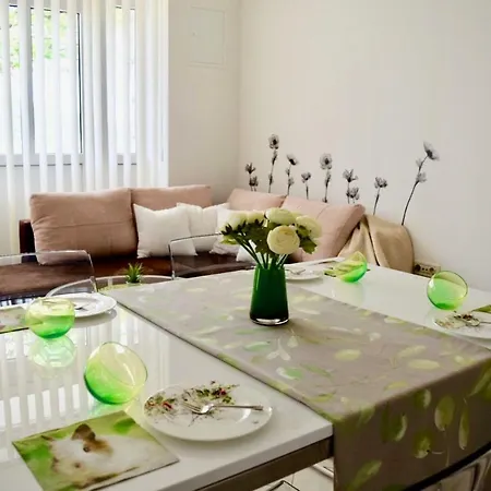 Pia تْسافتات