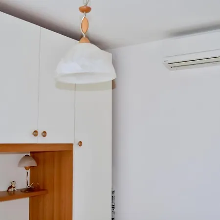 Pia Apartman