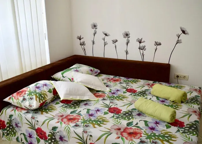 Pia 公寓 察夫塔特